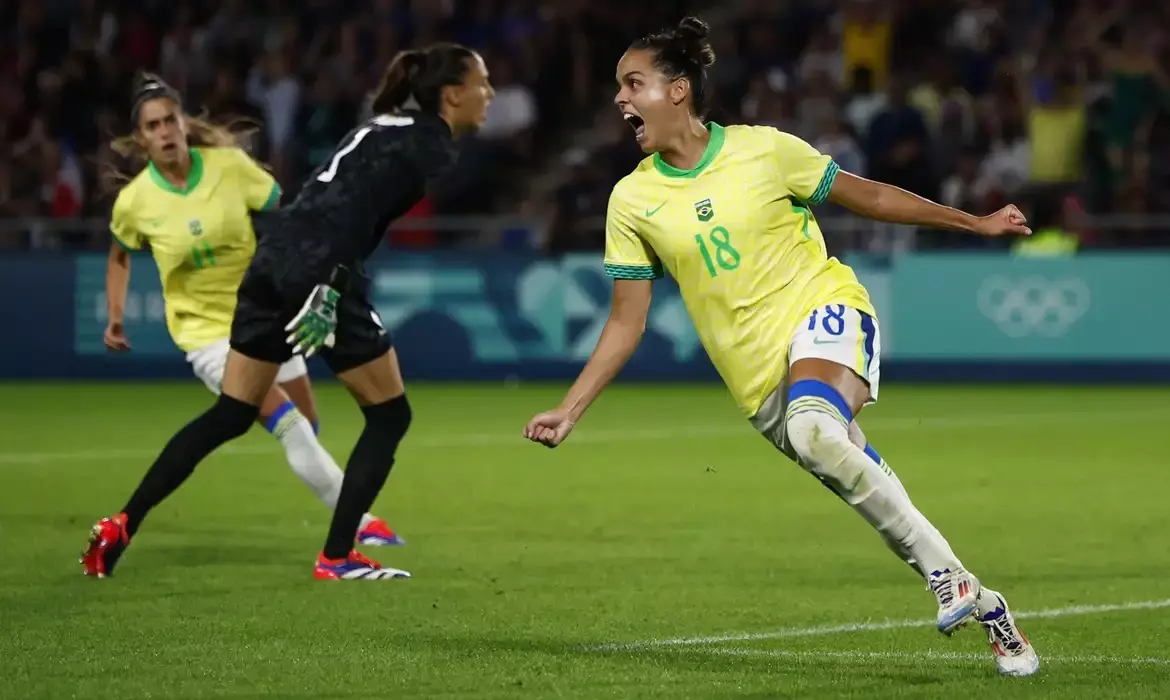 Gabi Portilho decide e Brasil derrota França no futebol feminino